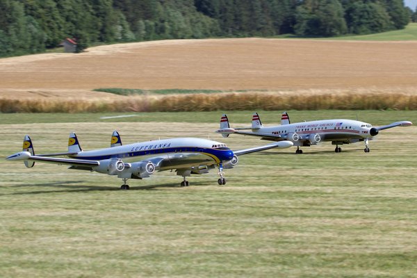 Influence des Célébrités sur les Tendances Mode Actuelles : Découvrez leur Impact